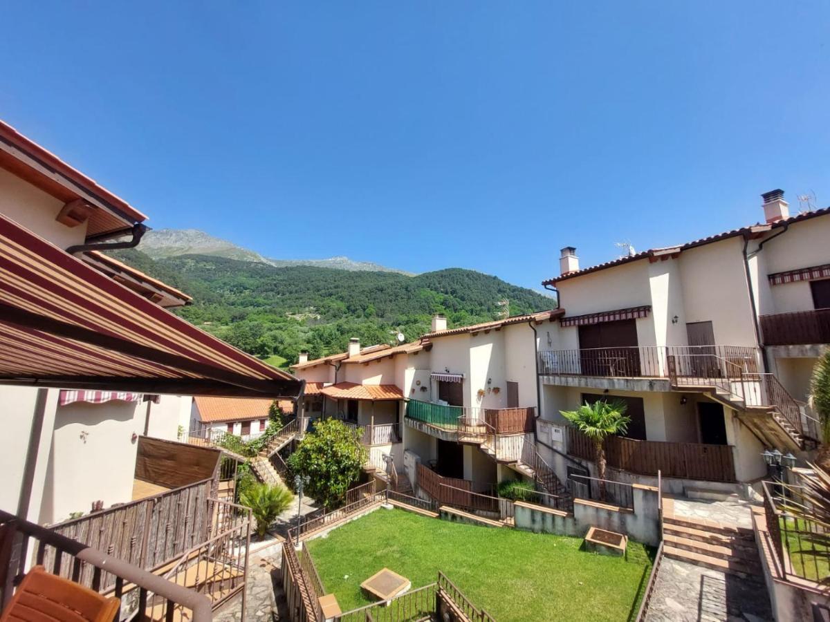 El Atico De Mijares Guest House Exterior photo