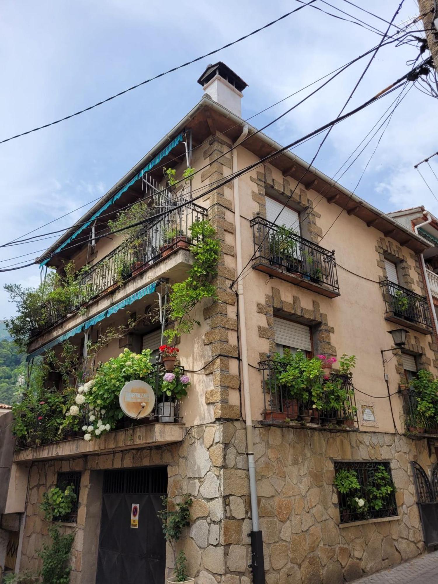 El Atico De Mijares Guest House Exterior photo